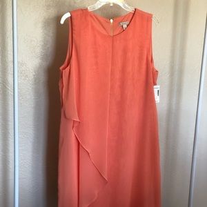 *NWT* Dress Barn Beautiful Orange Flowey Dress